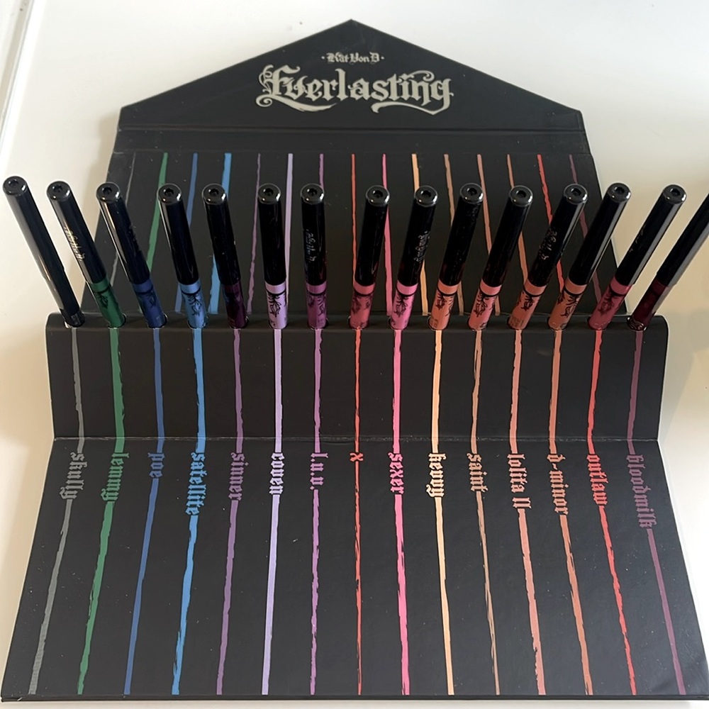 Kat Von D Everlasting Lip Liners Set